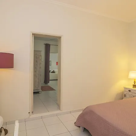 Апартаменты Apartamento Pereira Армасан-де-Пера